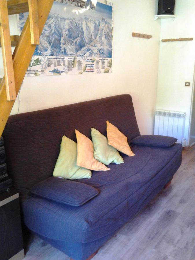 Duplex Station Apartment Алос Екстериор снимка